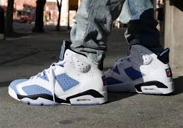 Jordan 6-Retro UNC